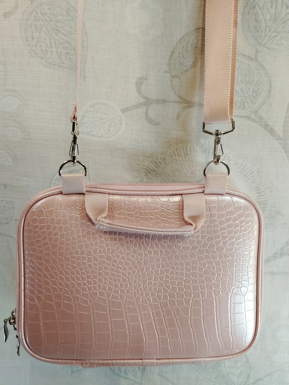 Casecrown Pink Croc Embossed Laptop/Crossbody Shoulder Bag